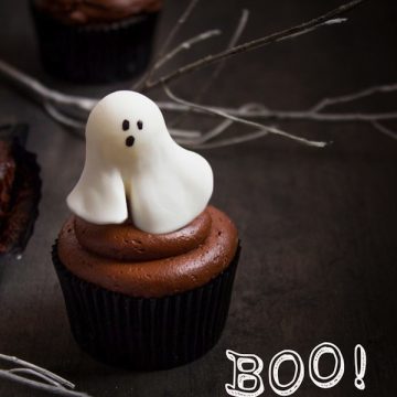 5 Adorable Ghost Cupcakes To Try This Halloween