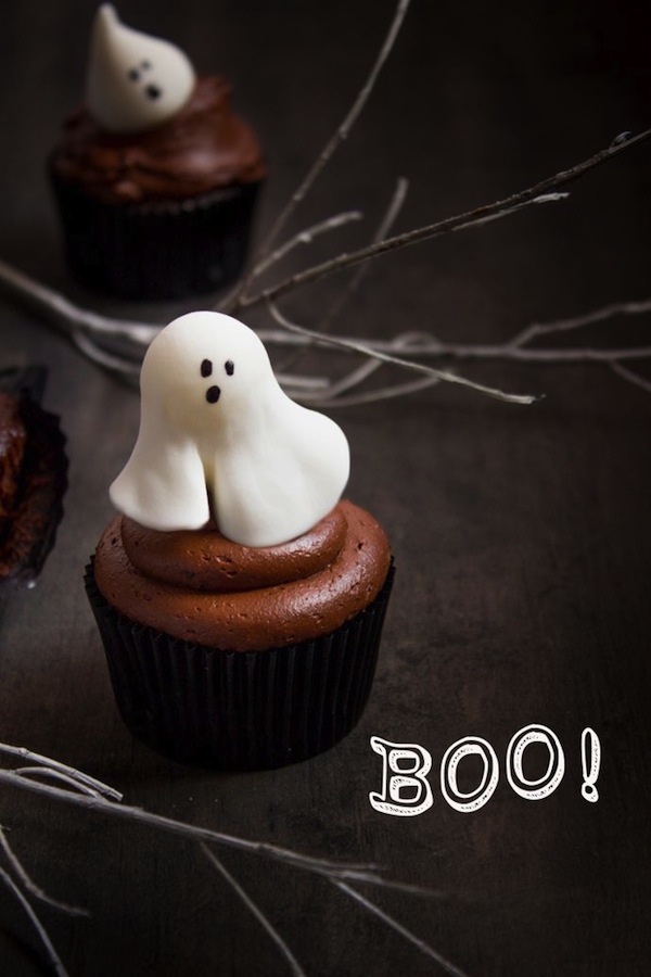 5 Adorable Ghost Cupcakes To Try This Halloween
