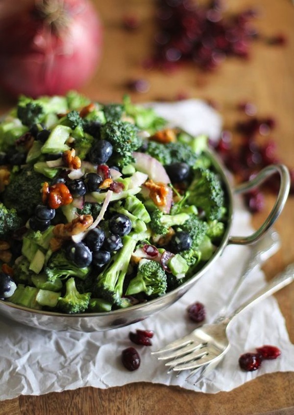 Deliciously Healthy Broccoli Salad Recipes to try