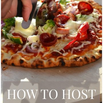 How to Host an Impromptu Pizza Dinner Party