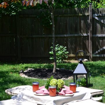 FOURTH OF JULY DIY FESTIVE SPARKLER HOLDER + FREE PRINTABLE