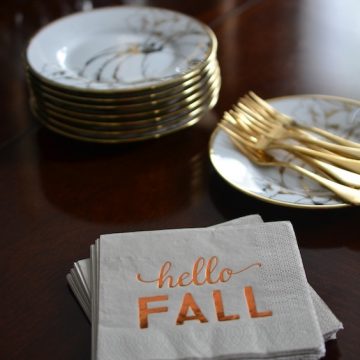 SIMPLE WAYS TO TRANSITION YOUR HOME DECOR FROM SUMMER TO FALL