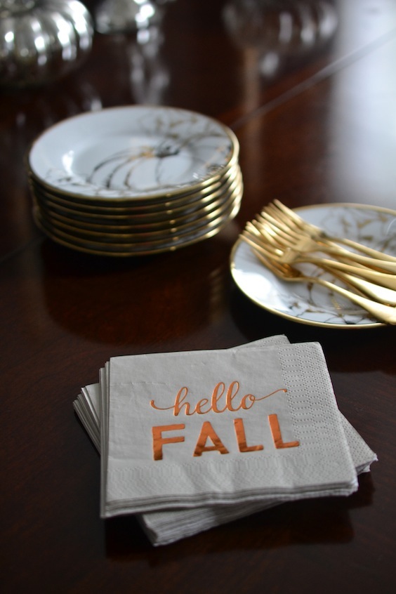 SIMPLE WAYS TO TRANSITION YOUR HOME DECOR FROM SUMMER TO FALL