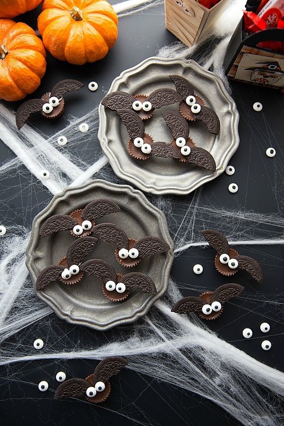 FUN + EASY TREATS TO TRY THIS HALLOWEEN!
