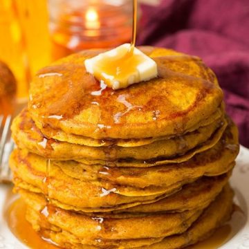 4 MOUTH-WATERING, FALL-INSPIRED PANCAKES