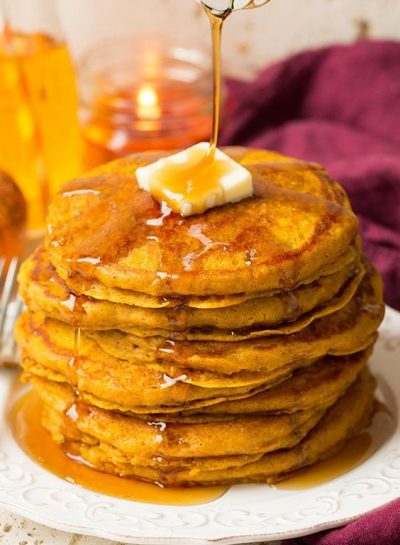 4 MOUTH-WATERING, FALL-INSPIRED PANCAKE RECIPES