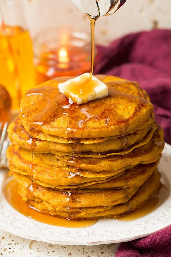 4 MOUTH-WATERING, FALL-INSPIRED PANCAKES