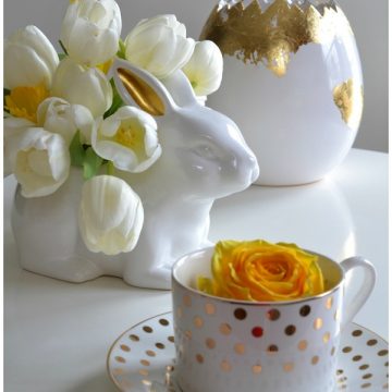 Easter Table Decor: FLORAL VASE IDEAS