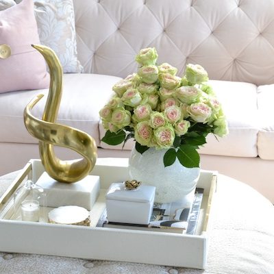 CHIC TRAY STYLING FOR SPRING