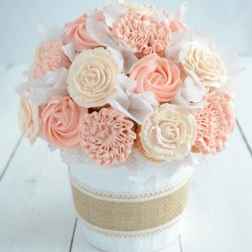 IMPRESS MOM THIS MOTHER'S DAY WITH A FLORAL INSPIRED & FLORAL FLAVORED DESSERTS