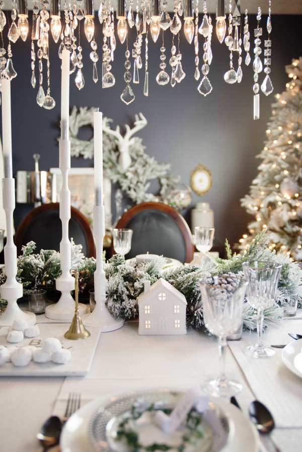 DESIGN BY OCCASION HOLIDAY HOME TOUR {PART 1}: SNOWY WHITE DINING ROOM