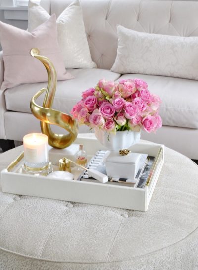 DECORATING WITH TRAYS