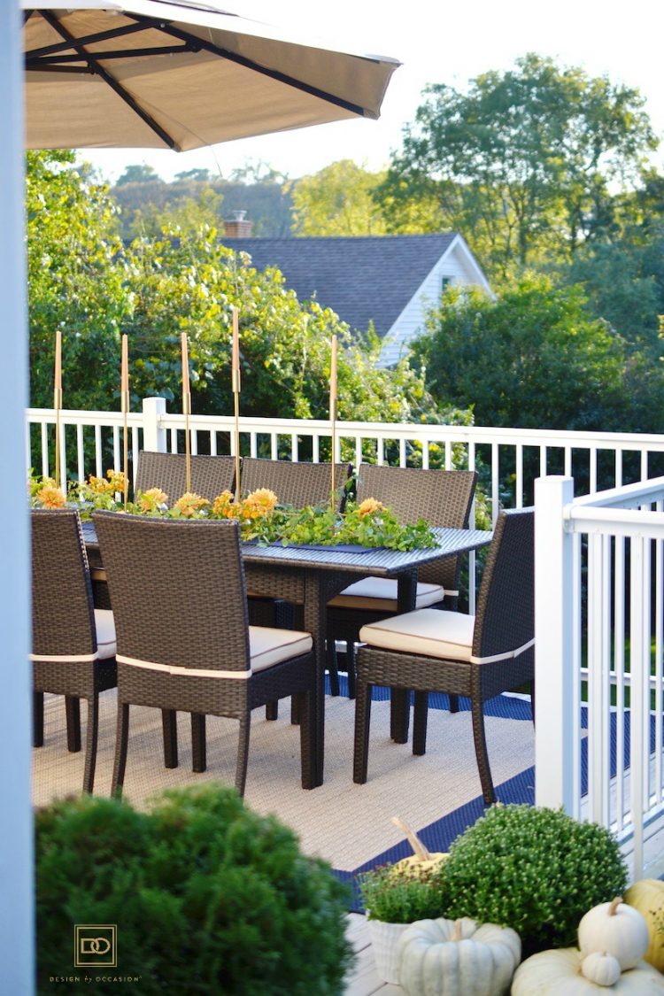 OUTDOOR LIVING SPACE INSPIRATION: HOW I TRANSITIONED OUR DECK FOR FALL