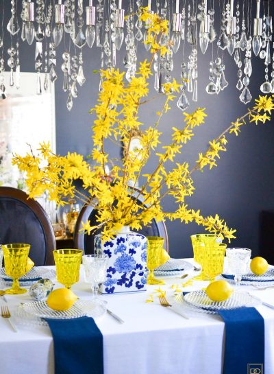 HOW TO CREATE A BLUE + YELLOW SPRING INDOOR TABLESCAPE