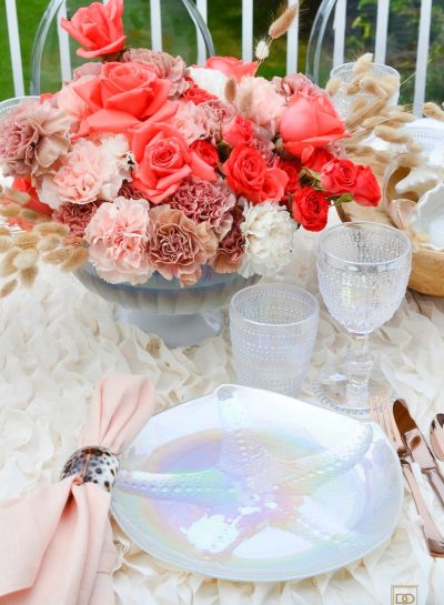 END OF SUMMER ENTERTAINING: A CHIC BEACH-THEMED TABLESCAPE + A DELICIOUS PINEAPPLE SALMON SALAD RECIPE