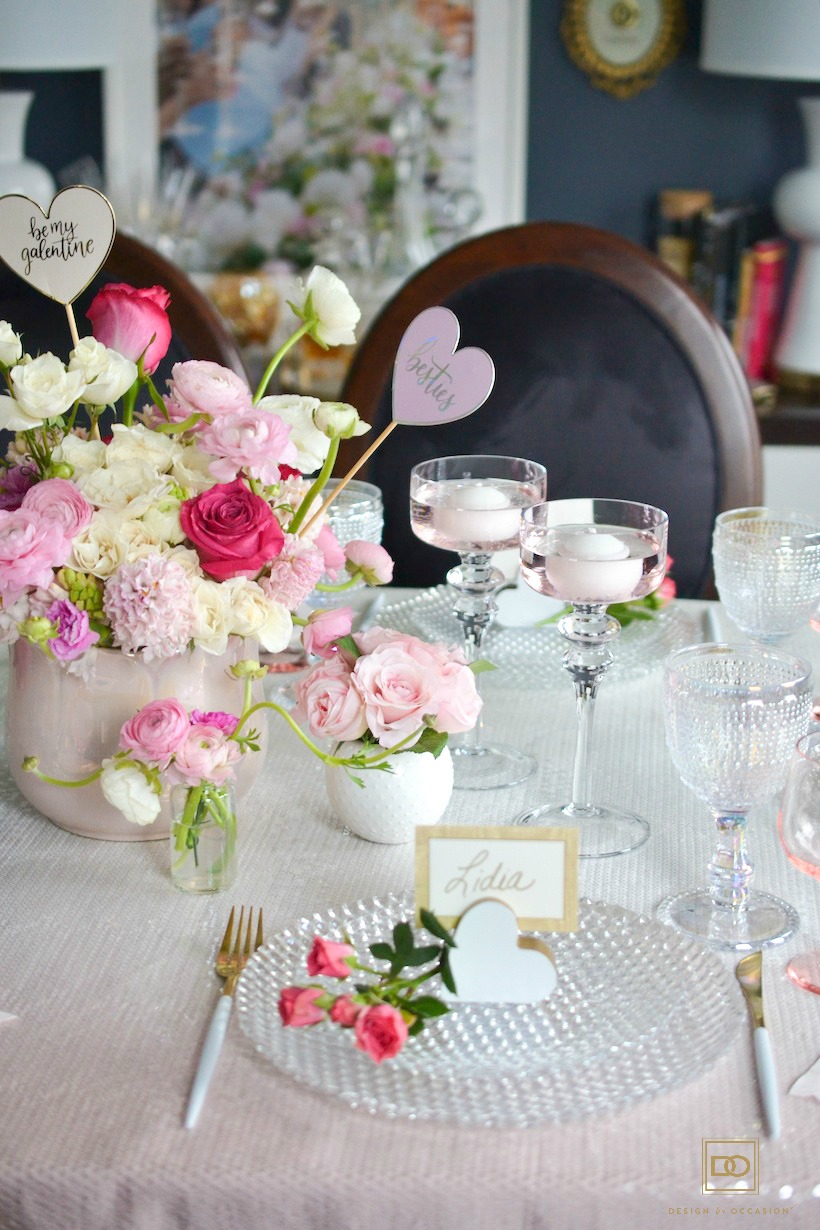 'HEARTS & BLOOMS': A GALENTINE'S DAY TABLESCAPE + BAR CART