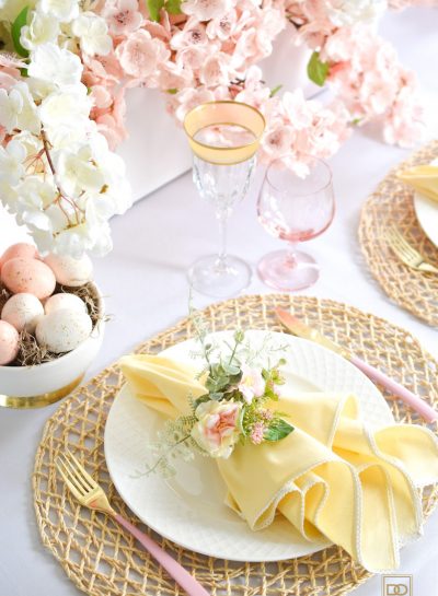 HOW TO CELEBRATE EASTER DURING THE CORONAVIRUS PANDEMIC + A CHERRY BLOSSOM EASTER TABLESCAPE