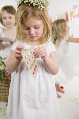 'Valentine's Cupid Messenger' Inspiration Shoot