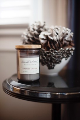 DESIGN BY OCCASION HOLIDAY HOME TOUR {PART 1}: SNOWY WHITE DINING ROOM