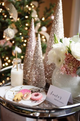 DESIGN BY OCCASION HOLIDAY HOME TOUR (PART 2): A PINK & GOLD CHRISTMAS COLOR SCHEME IN THE LIVING ROOM