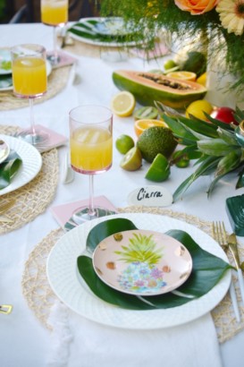 HOSTING A TROPICAL THEMED DINNER PARTY