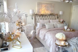 MY CHRISTMAS HOME TOUR:A STYLISHLY COZY CHRISTMAS BEDROOM