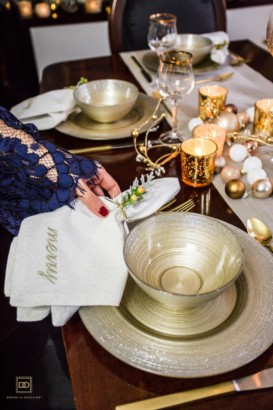 CHRISTMAS HOME TOUR: A GILDED & GLOWING DINING ROOM {PART 2 OF 3}