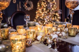 CHRISTMAS HOME TOUR: DINING ROOM SNEAK PEEK